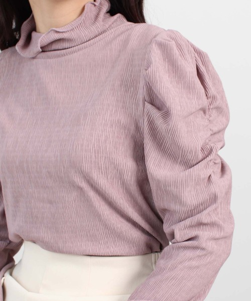 toucher du brise（トゥシェドブリーズ）の「ハイネック パワショル トップス（Tシャツ/カットソー・レディース・パープル/ブラック/ベージュ/グレー/オフホワイト・M）」の5枚目の写真