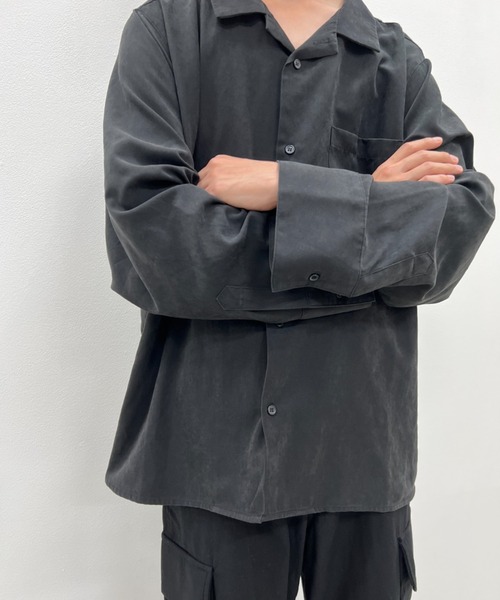 y/m by れぽすけ(イムバイレポスケ)の「2WAYオープンカラーシャツ(シャツ/ブラウス・メンズ・ブラック/ベージュ・MEDIUM/LARGE)」の4枚目の写真