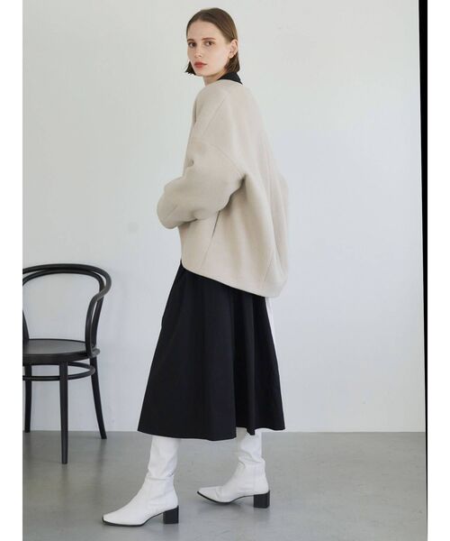 ELENDEEK（エレンディーク）の「フォルムショートウールコート（ノー