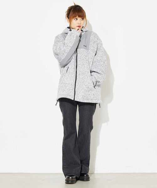 X-girl（エックスガール）の「LOOSE FIT DENIM FLARE PANTS（デニムパンツ・レディース・マルチ/ブラック・S/XS/M）」の5枚目の写真