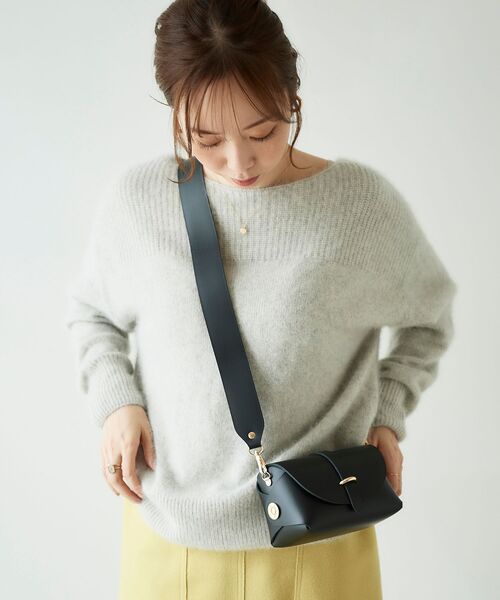 le.coeur blanc（ルクールブラン）の「VISE VERSA ショルダーバッグ（ショルダーバッグ・レディース・ブラック/グリーン・FREE）」の7枚目の写真