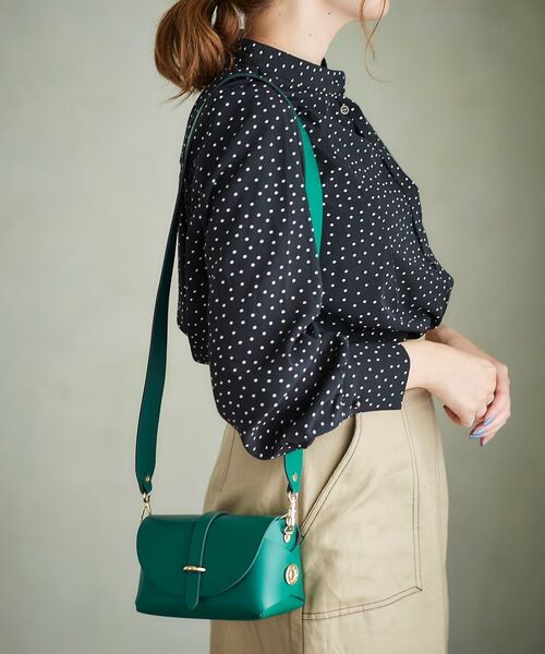 le.coeur blanc（ルクールブラン）の「VISE VERSA ショルダーバッグ（ショルダーバッグ・レディース・ブラック/グリーン・FREE）」の14枚目の写真