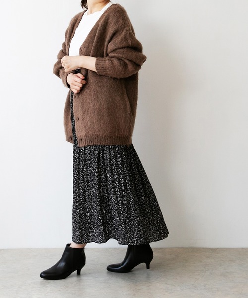 flune(フリューン)の「freely(フリーリー) 幅広 4E アーモンドトゥ切り替えブーティ(ブーツ・レディース・ブラック/ダークブラウン/アイボリー/グレイッシュベージュ・LL/3L/S/M/L/XS)」の10枚目の写真