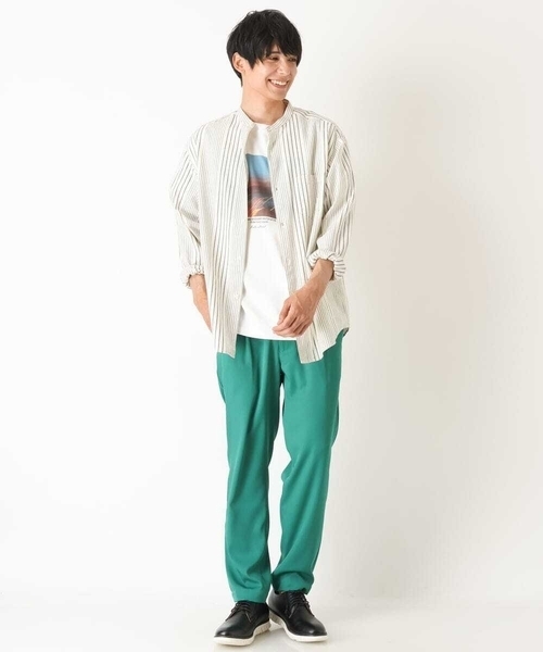 a.v.v(アーヴェヴェ)の「ビエラストライプワイドシルエットバンドカラーシャツ(シャツ/ブラウス・メンズ・チャコールグレー/アイボリー・48/46/50)」の16枚目の写真