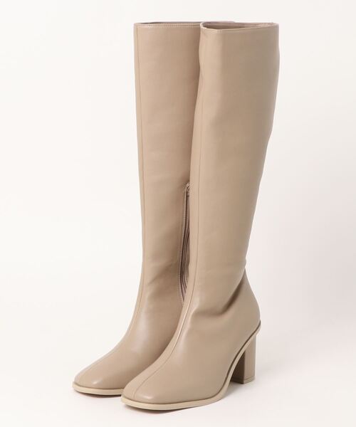 EDIT COLOGNE（エディットコロン）の「【美人百花11月号タイアップ 休井美郷さん着用商品】ロングブーツ（パンプス・レディース・ベージュ/ブラック・23.0cm/23.5cm/24.0cm）」の2枚目の写真