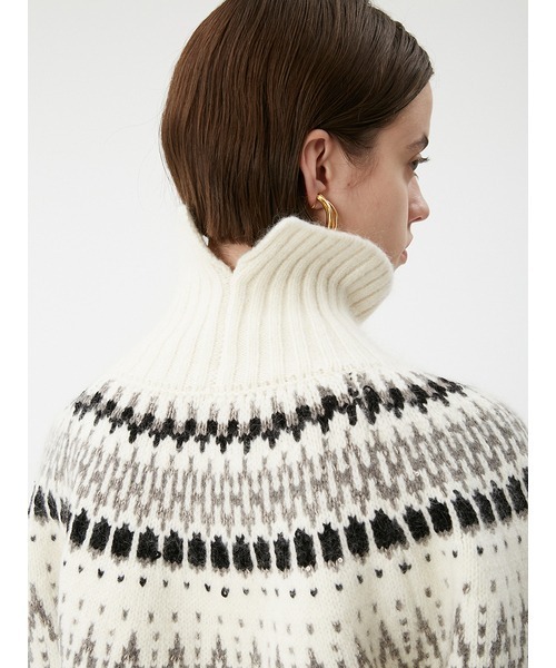 MIESROHE（ミースロエ）の「sustainable クロップドノルディックニット