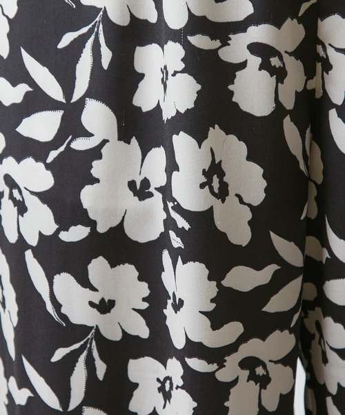 PUAL CE CIN（ピュアルセシン）の「アソートストレート柄パンツ（その他パンツ・レディース・ベージュ/ネイビー/ブラック・FREE）」の4枚目の写真