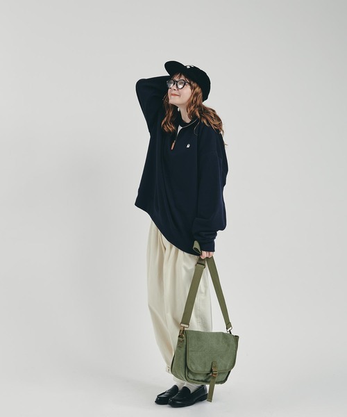 MUHET(ミュエータ)の「裏毛ハーフジップスウェット(スウェット・レディース・パープル/オレンジ/ネイビー/ダークブラウン/カーキ/ライトベージュ・X-LARGE/MEDIUM)」の16枚目の写真