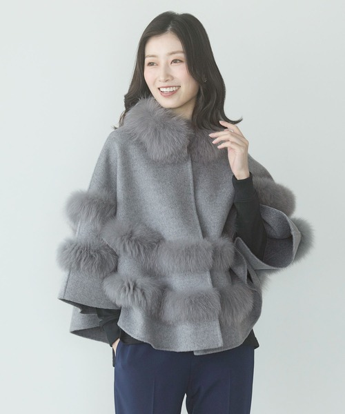 Filomo（フィローモ）の「[Filomo]カシミヤブレンドウールダブルフェイスケープ（ポンチョ・レディース・ブラック/モカ/ライトグレー・ﾌﾘｰ(L)）」の3枚目の写真