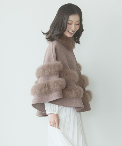 Filomo（フィローモ）の「[Filomo]カシミヤブレンドウールダブルフェイスケープ（ポンチョ・レディース・ブラック/モカ/ライトグレー・ﾌﾘｰ(L)）」の5枚目の写真