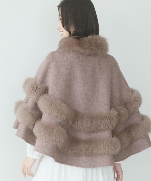 Filomo（フィローモ）の「[Filomo]カシミヤブレンドウールダブルフェイスケープ（ポンチョ・レディース・ブラック/モカ/ライトグレー・ﾌﾘｰ(L)）」の9枚目の写真