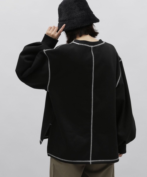 LAKOLE（ラコレ）の「配色ステッチ裏起毛プルオーバー / 180664（スウェット・レディース・ブラック/グレー/オフホワイト・SMALL/MEDIUM）」の5枚目の写真