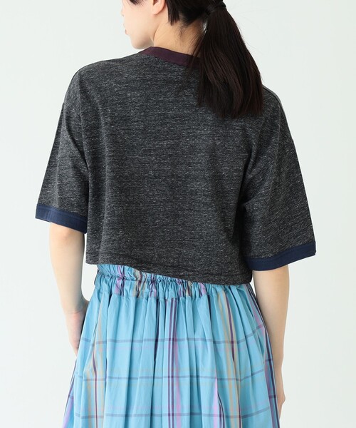 BEAMS BOY（ビームスボーイ）の「BEAMS BOY / プリント リンガー Tシャツ（Tシャツ/カットソー・レディース・チャコールグレー/レッド/グリーン・FREE）」の13枚目の写真