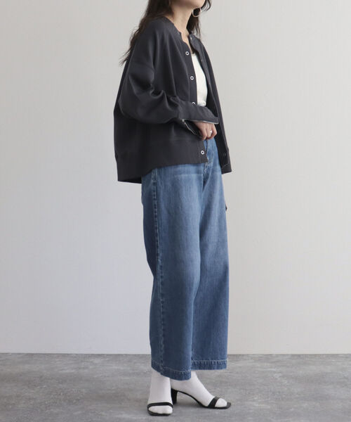 fredy emue（フレディエミュ）の「デニムセミワイドパンツ（デニムパンツ・レディース・ブルー/ネイビー・38/36）」の3枚目の写真