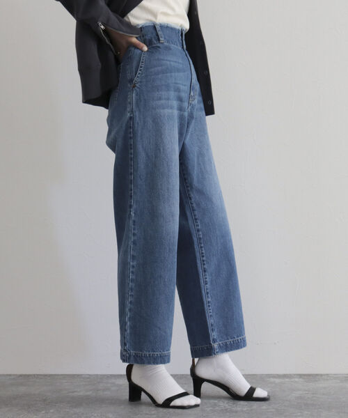 fredy emue（フレディエミュ）の「デニムセミワイドパンツ（デニムパンツ・レディース・ブルー/ネイビー・38/36）」の8枚目の写真