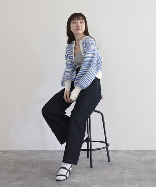 fredy emue（フレディエミュ）の「デニムセミワイドパンツ（デニムパンツ・レディース・ブルー/ネイビー・38/36）」の12枚目の写真