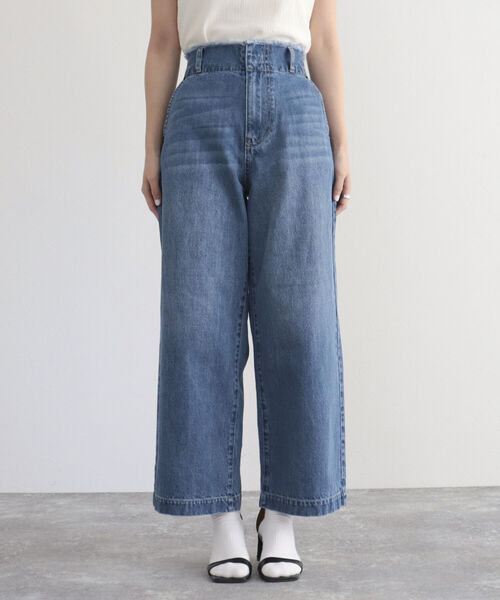 fredy emue（フレディエミュ）の「デニムセミワイドパンツ（デニムパンツ・レディース・ブルー/ネイビー・38/36）」の21枚目の写真