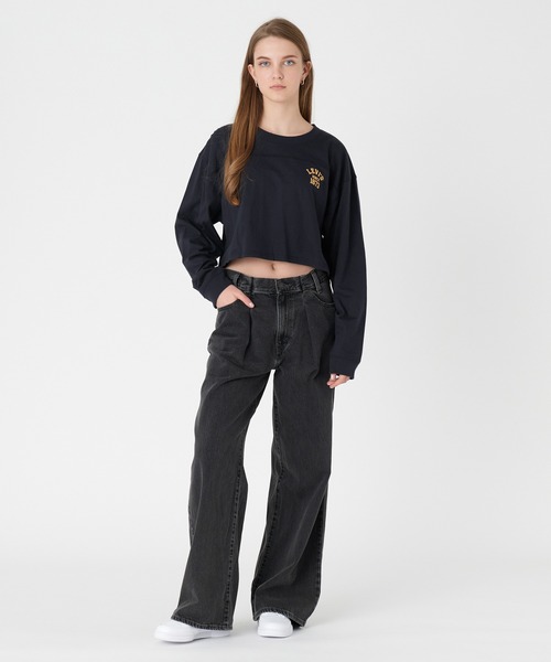 Levi's（リーバイス）の「Levi's/リーバイス Pleated Baggy Jeans バギージーンズ（デニムパンツ・レディース・インディゴブルー/ブラック・23inch/24inch/25inch/26inch/27inch/28inch）」の5枚目の写真