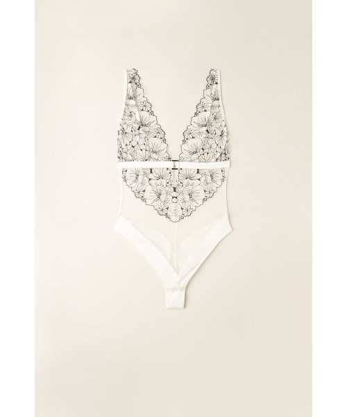 Intimissimi（インティミッシミ）の「Pure Joy チュール＆レース