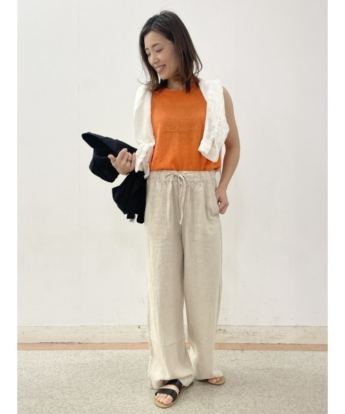 GAP(ギャップ)の「ウォッシュウェル リネン ワイドパンツ(その他パンツ・レディース・ベージュ/ホワイト/ブルー・XS/S/M/XXS/L)」の9枚目の写真