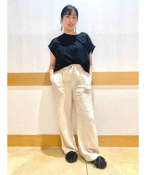 GAP(ギャップ)の「ウォッシュウェル リネン ワイドパンツ(その他パンツ・レディース・ベージュ/ホワイト/ブルー・XS/S/M/XXS/L)」の17枚目の写真