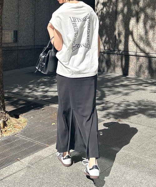 CAPRICIEUX LE'MAGE（カプリシューレマージュ）の「ノースリフロッキーTシャツ（Tシャツ/カットソー・レディース・ブルー/チャコールグレー/ベージュ/ホワイト・FREE）」の9枚目の写真