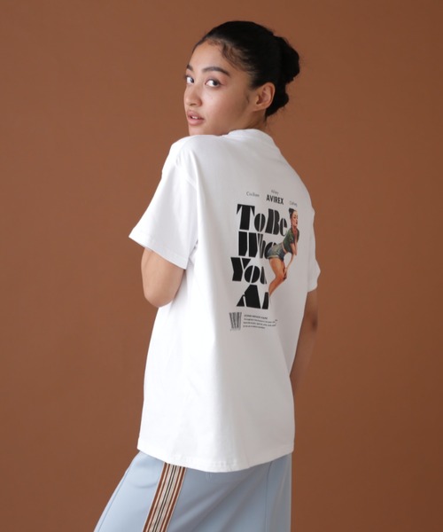 AVIREX（アヴィレックス）の「COLOR PINUP GIRL PRINT T-SHIRT