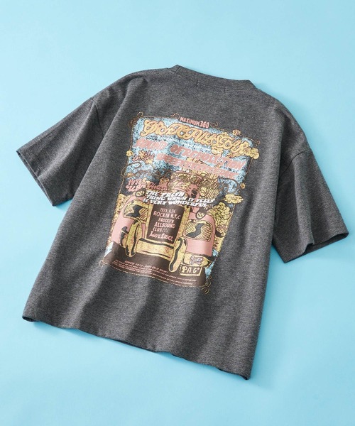 SHISKY（シスキー）の「SHISKY / シスキー ヴィンテージ 背面/ロゴプリント 杢天竺 ビックシルエット Tシャツ 半袖 キッズ（Tシャツ/カットソー・キッズ・ベージュ系1/杢グレー/ブラック系2/オートミール/グリーン系/ネイビー系/ベージュ系3/ベージュ系4/ベージュ系2/ブラック系/パープル系/ネイビー系1/ブラック系1/ベージュ系/グリーン系1/グレー系・110/120/150/130/140/160）」の2枚目の写真