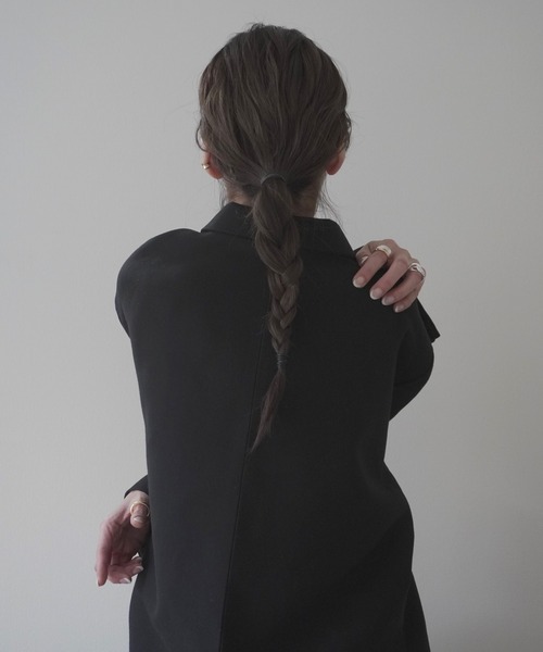 Lynn.（リン）の「Signature knot ring（リング・レディース・シルバー・FREE）」の3枚目の写真