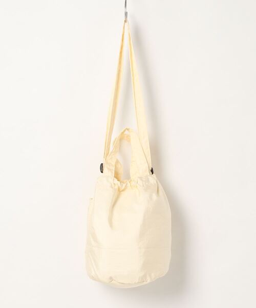 LOWRYS FARM（ローリーズファーム）の「ハッスイキンチャクショルダー　704358（ショルダーバッグ・レディース・ブラック/オレンジ/アイボリー・FREE）」の4枚目の写真