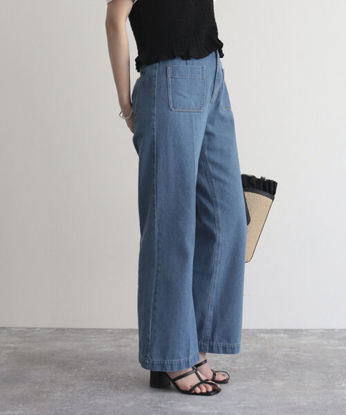 fredy emue（フレディエミュ）の「デニムポケ付きセミフレアパンツ（デニムパンツ・レディース・ブルー/ブルー系その他・38/36/34）」の22枚目の写真