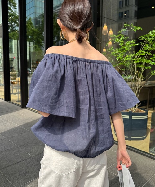 DouDou(ドゥドゥ)の「リネンフリルオフショルブラウス(シャツ/ブラウス・レディース・ネイビー/ブラウン/チャコールグレー・FREE)」の16枚目の写真