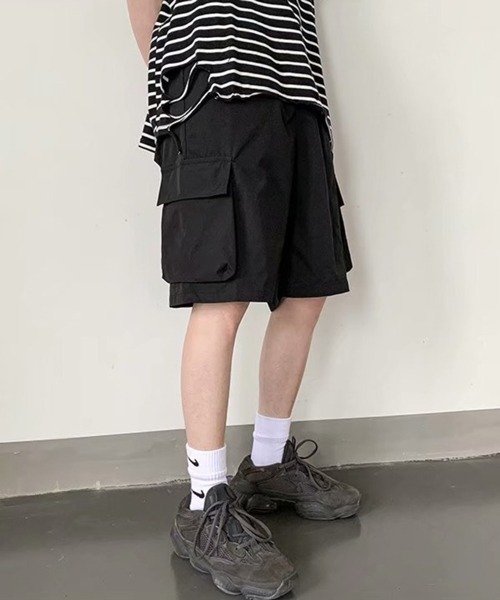 NOWLE（ノウル）の「【NOWLE】ワイド ミリタリー カーゴ イージー ショートパンツ（カーゴパンツ・メンズ・グレー/カーキ/ブラック・MEDIUM/LARGE）」の6枚目の写真