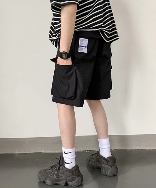 NOWLE（ノウル）の「【NOWLE】ワイド ミリタリー カーゴ イージー ショートパンツ（カーゴパンツ・メンズ・グレー/カーキ/ブラック・MEDIUM/LARGE）」の7枚目の写真