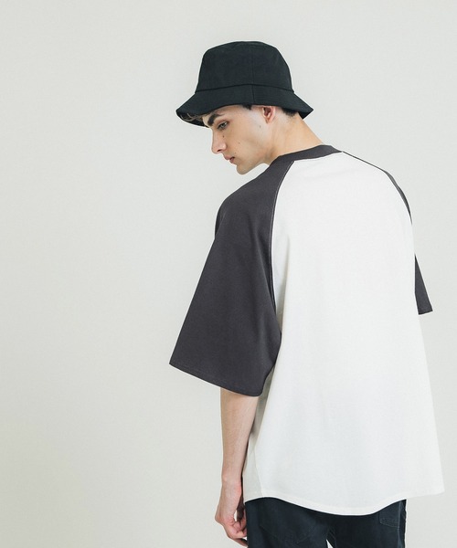 coca（coca）（コカ）の「メンズラグランプリントTシャツ（Tシャツ/カットソー・メンズ・ブラック・M/L/XL）」の3枚目の写真