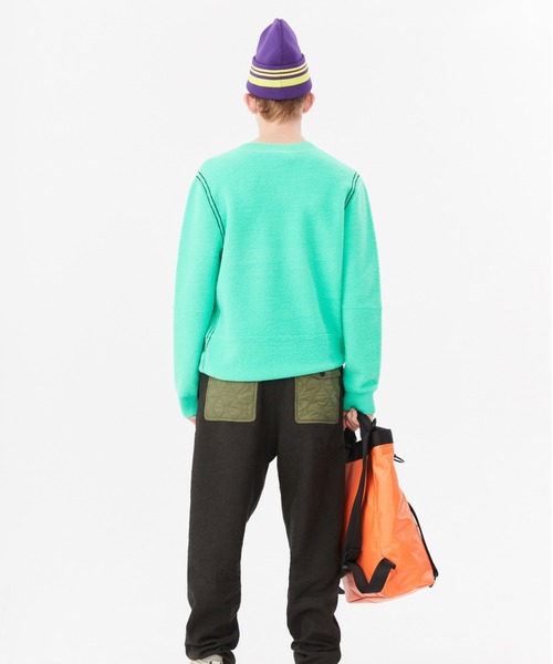 JNBY(ジェーエヌビーワイ)の「APN Logo-patch Striped Polyester Beanie Hat(ニットキャップ/ビーニー・レディース・ブラック/パープル・ONE SIZE)」の16枚目の写真