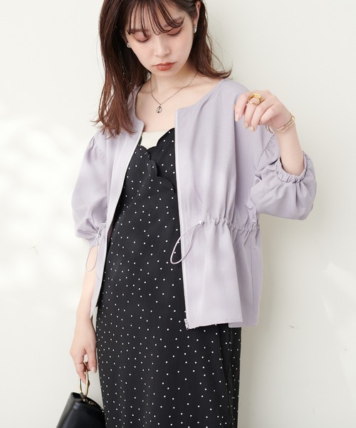 natural couture(ナチュラルクチュール)の「ウエストドロストブルゾン(ブルゾン・レディース・オフホワイト/ベージュ/グレイッシュベージュ・FREE)」の11枚目の写真