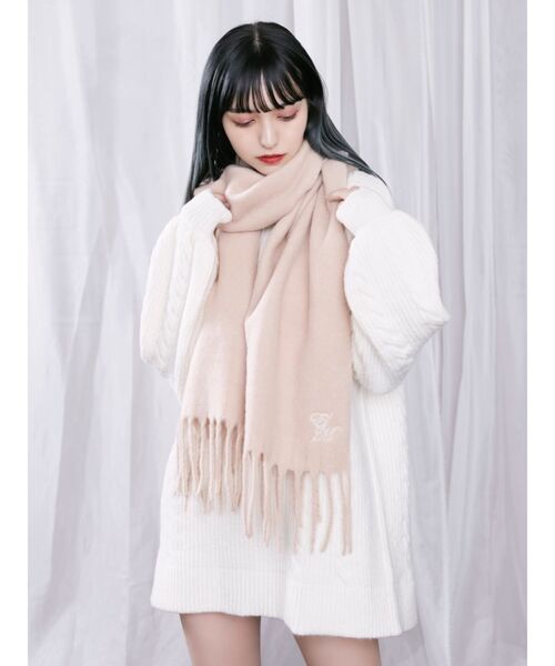 EATME（イートミー）の「E/Mロゴ刺繍マフラー（マフラー・レディース・ブラック/ピンク/アイボリー・FREE）」の3枚目の写真