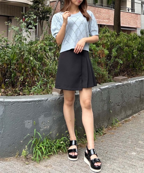 INGNI（イング）の「ラインストーン半袖ニット（ニット/セーター・レディース・オフホワイト/グレー系その他/ブラック/ブルー・M）」の7枚目の写真