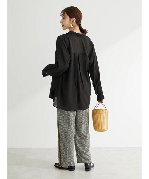 Green　Parks（グリーンパークス）の「ワッシャービッグシャツ（シャツ/ブラウス・レディース・ブラウン/オフホワイト/ブラック/サックスブルー・FREE）」の17枚目の写真