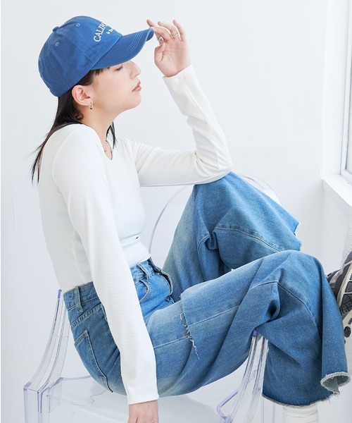 ECRIRE(エクリール)の「カットアウト ワイドデニムパンツ(デニムパンツ・レディース・ブルー・M)」の7枚目の写真