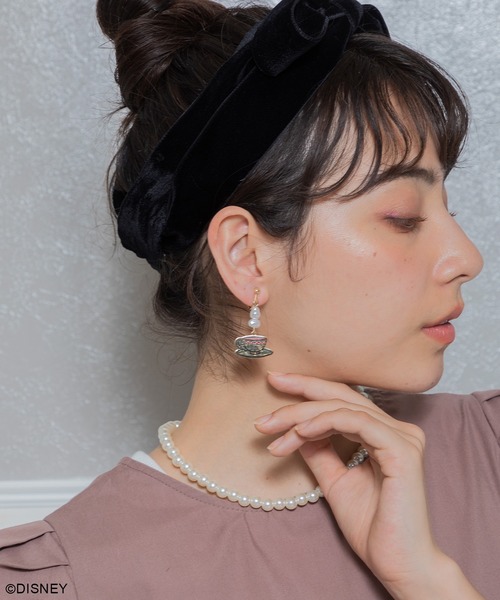 Disney（ディズニー）の「ディズニー　ふしぎの国のアリス ドーマウスメタルイヤリング（イヤリング・レディース・ゴールド系その他・FREE）」の4枚目の写真