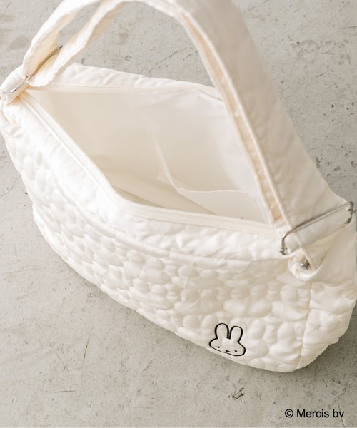Miffy( ミッフィー)の「miffyキルティングバッグ 1032180020(ショルダーバッグ・レディース・ブラック/オフホワイト・FREE)」の7枚目の写真