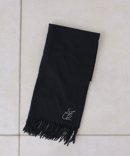 Chico（チコ）の「【WEB限定/REVIVAL】刺繍入り無地ストール（マフラー・レディース・ブラック/アイボリー/グレー・FREE）」の15枚目の写真