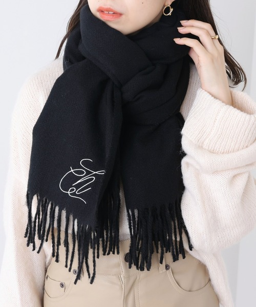 Chico（チコ）の「【WEB限定/REVIVAL】刺繍入り無地ストール（マフラー・レディース・ブラック/アイボリー/グレー・FREE）」の12枚目の写真
