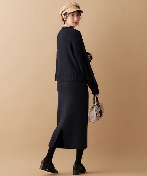 alotta(アロッタ)の「ケーブル柄ニットセットアップ(ニット/セーター・レディース・ライトイエロー/ネイビー・L/M/LL)」の10枚目の写真