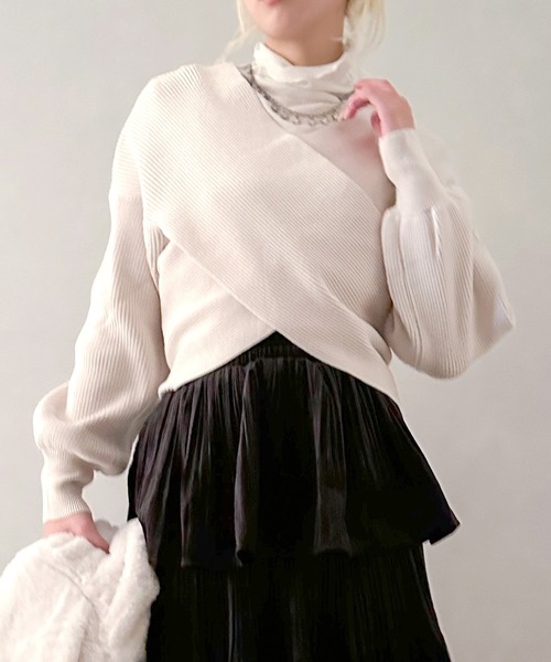 SpRay（スプレイ）の「カシュクールニット（ニット/セーター・レディース・ベージュ/ブルー/アイボリー/グレイッシュベージュ/ブラック/ピンク・FREE）」の2枚目の写真