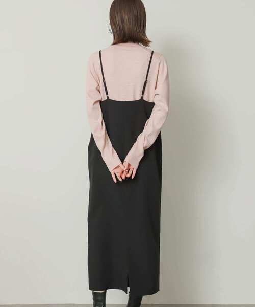 SENSE OF PLACE by URBAN RESEARCH(センスオブプレイスバイアーバンリサーチ)の「ストレートキャミワンピース(ワンピース・レディース・ネイビー/ベージュ/ブラック・ONE)」の15枚目の写真