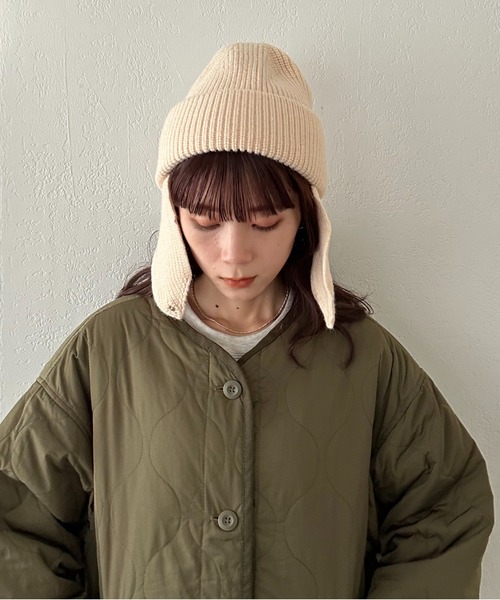 DISCOAT（ディスコート）の「イヤーフラップ付ニットキャップ（ニットキャップ/ビーニー・レディース・グレー/ブラック/アイボリー・FREE）」の9枚目の写真