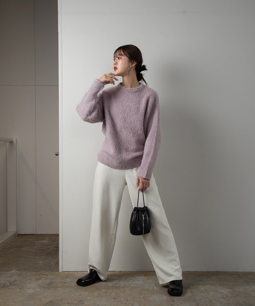 Amiur（エミレ）の「crew neck shaggy knit（ニット/セーター・レディース・パープル/モカ/ライトグレー・FREE）」の6枚目の写真